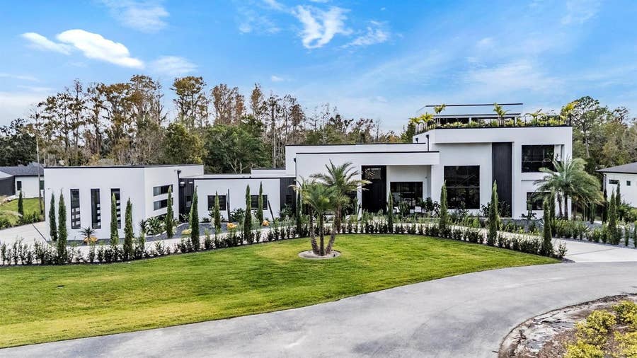 Property photo for 309 GRANDE GROVE COURT, Lutz, FL