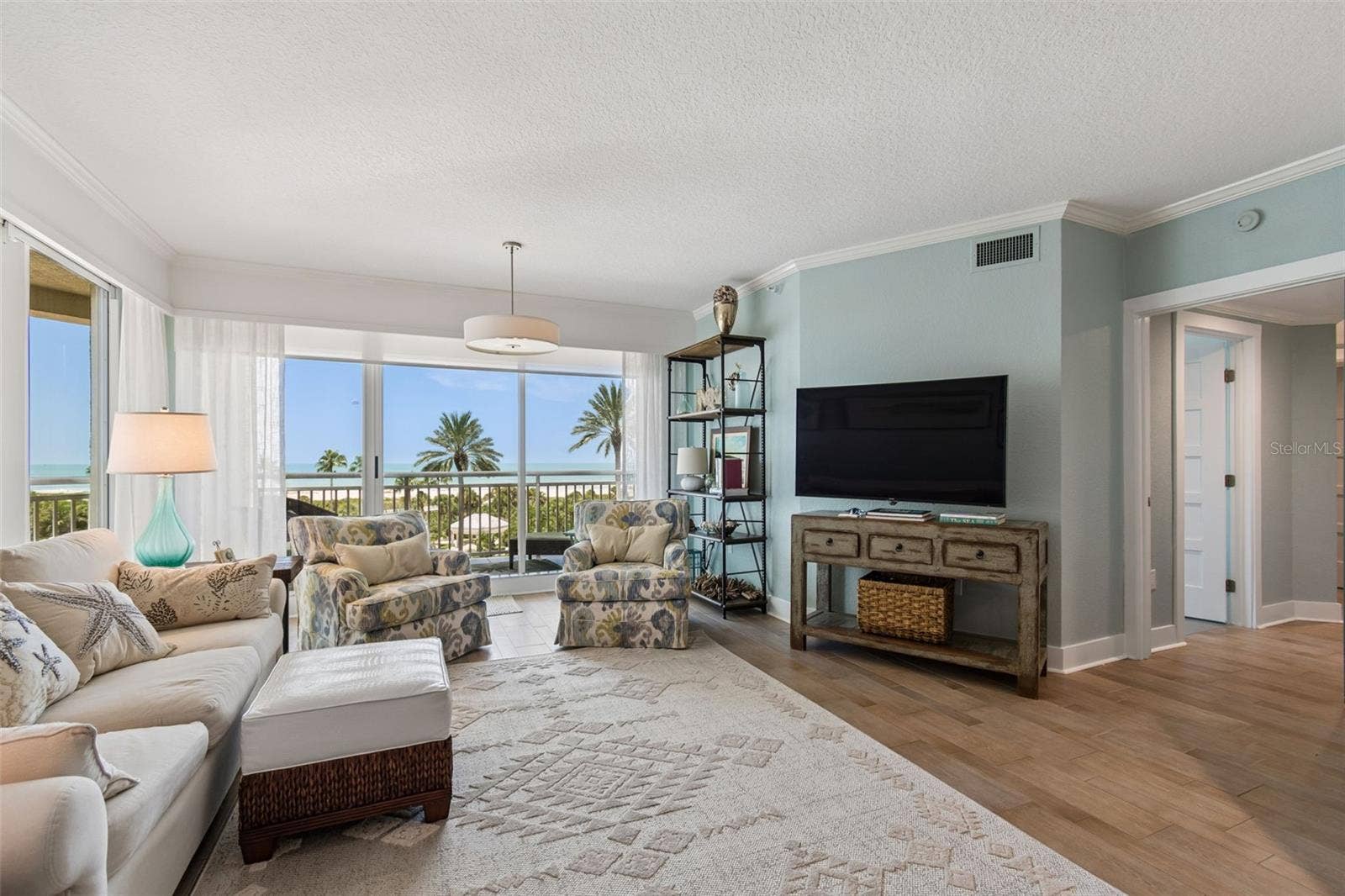 1170 GULF BOULEVARD, #403, Clearwater Beach, FL 33767 1170 GULF BOULEVARD, #403, Clearwater Beach, FL 33767
