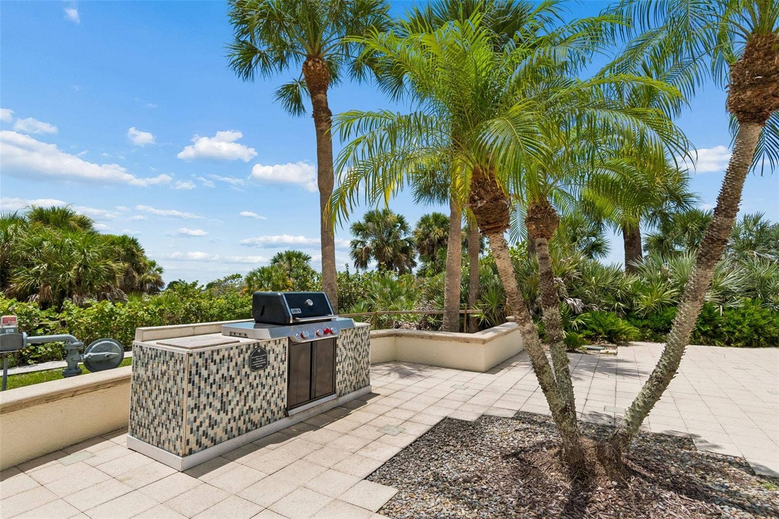 1170 GULF BOULEVARD, #403, Clearwater Beach, FL 33767 1170 GULF BOULEVARD, #403, Clearwater Beach, FL 33767