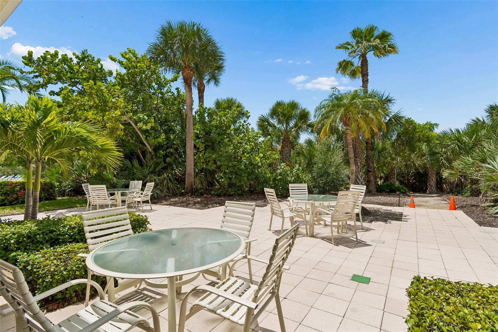 1170 GULF BOULEVARD, #403, Clearwater Beach, FL 33767 1170 GULF BOULEVARD, #403, Clearwater Beach, FL 33767