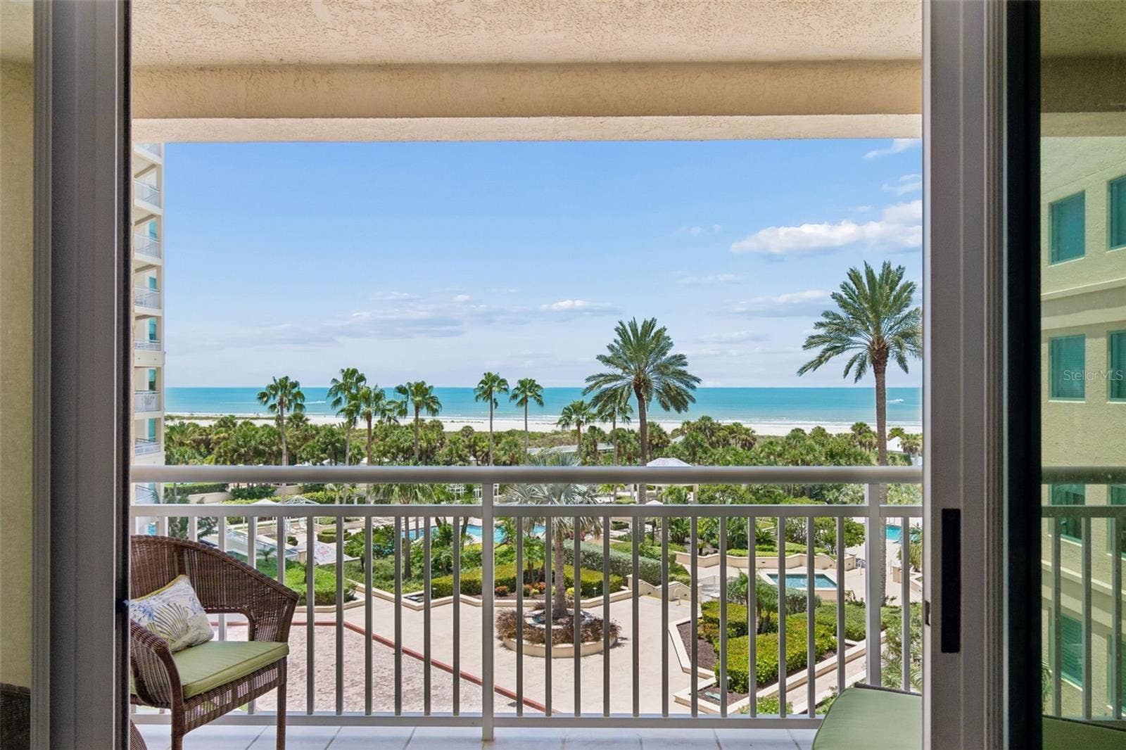 1170 GULF BOULEVARD, #403, Clearwater Beach, FL 33767 1170 GULF BOULEVARD, #403, Clearwater Beach, FL 33767