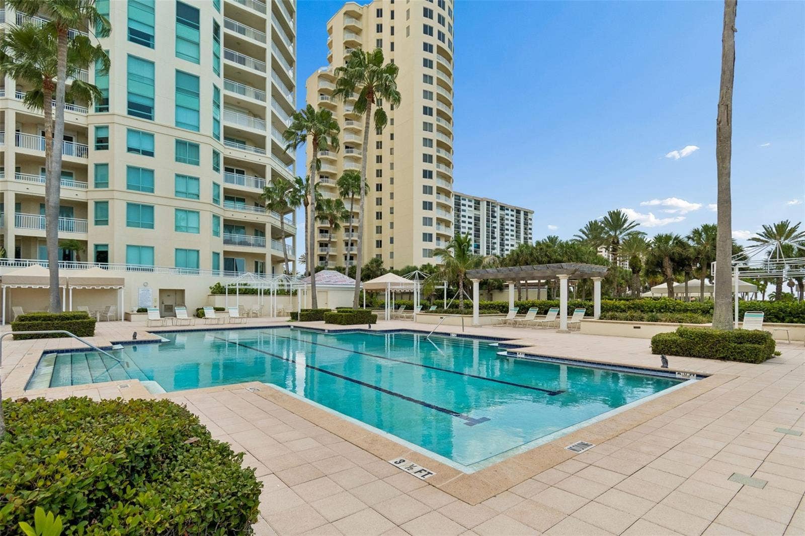 1170 GULF BOULEVARD, #403, Clearwater Beach, FL 33767 1170 GULF BOULEVARD, #403, Clearwater Beach, FL 33767
