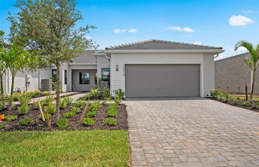 Property photo for 18604 HARBOR SANDS PLACE, Lakewood Ranch, FL