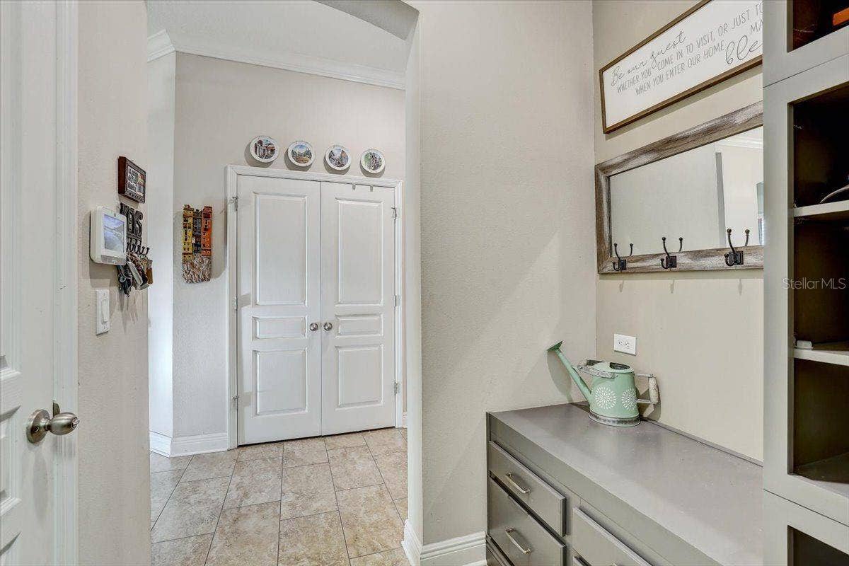 7209 MEETING HOUSE LANE, Apollo Beach, FL 33572