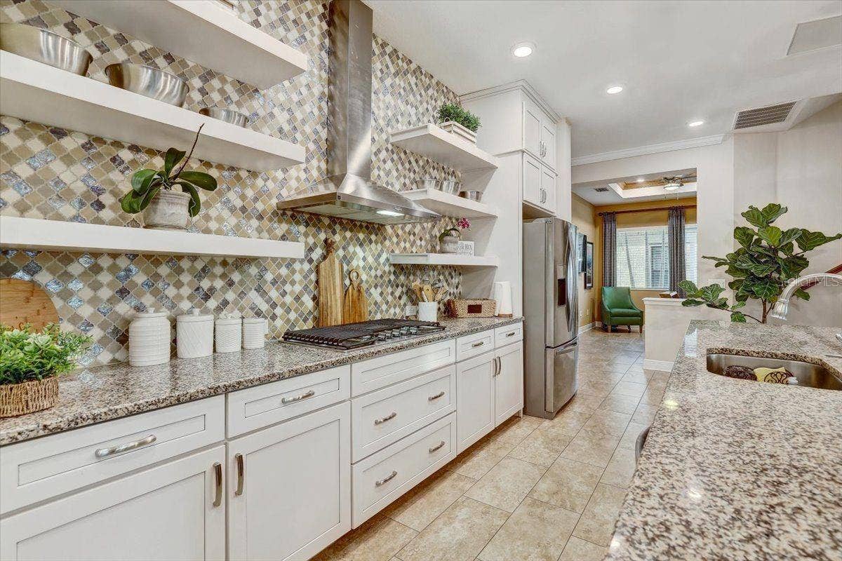 7209 MEETING HOUSE LANE, Apollo Beach, FL 33572