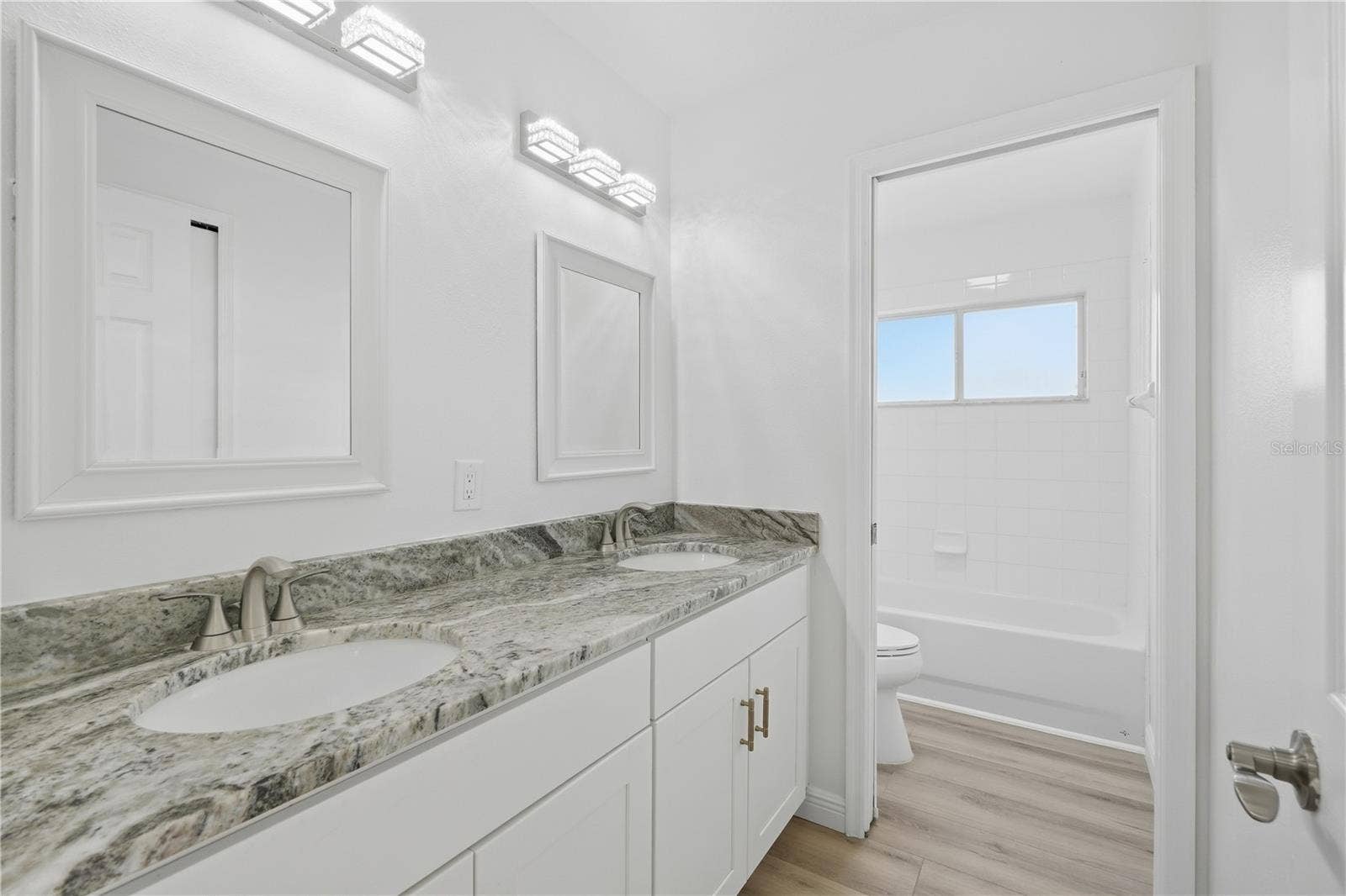 2157 WINTERMERE POINTE DRIVE, Winter Garden, FL 34787 2157 WINTERMERE POINTE DRIVE, Winter Garden, FL 34787