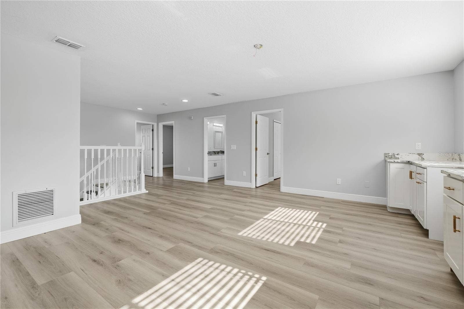 2157 WINTERMERE POINTE DRIVE, Winter Garden, FL 34787 2157 WINTERMERE POINTE DRIVE, Winter Garden, FL 34787