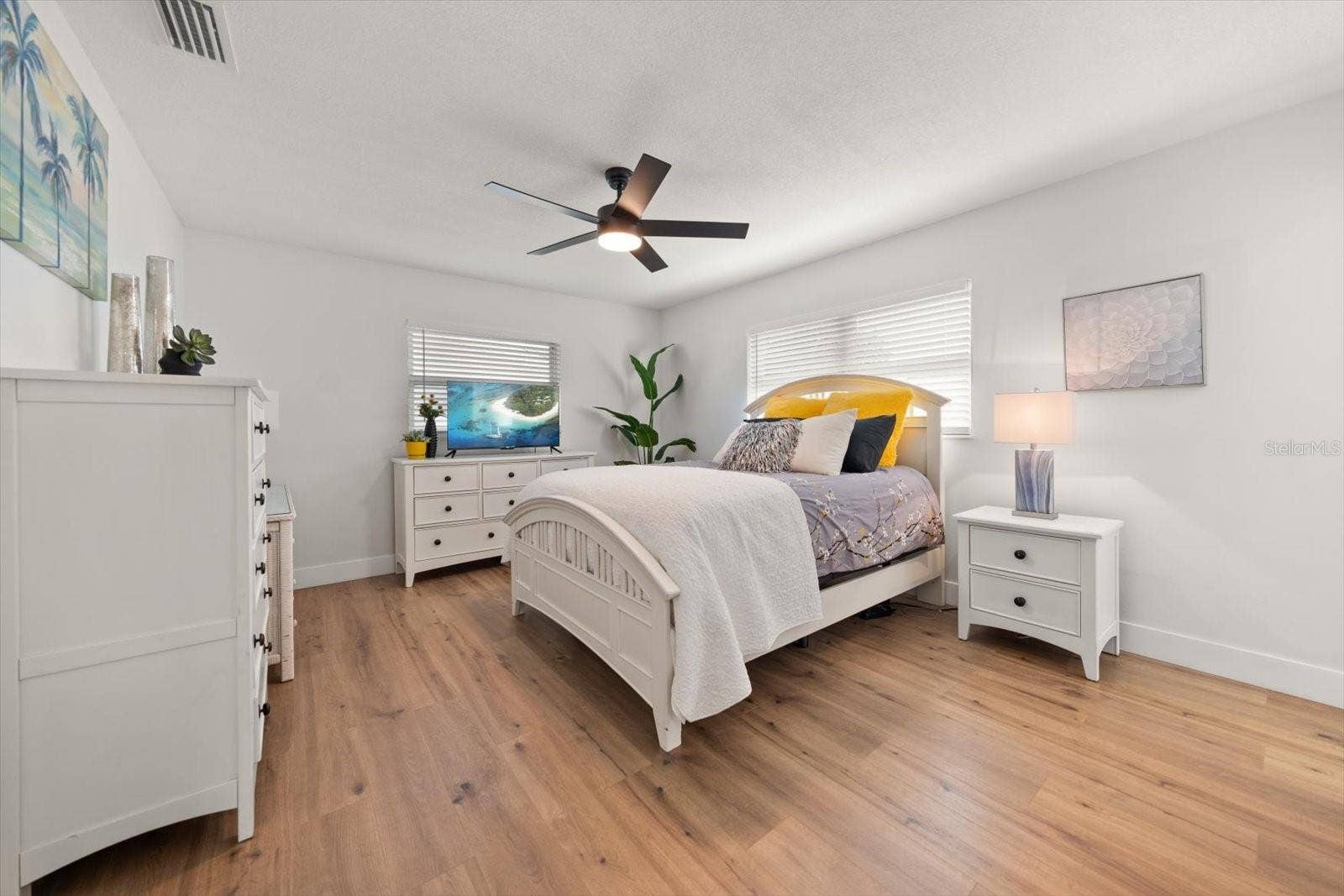 8879 111TH STREET, Seminole, FL 33772 8879 111TH STREET, Seminole, FL 33772