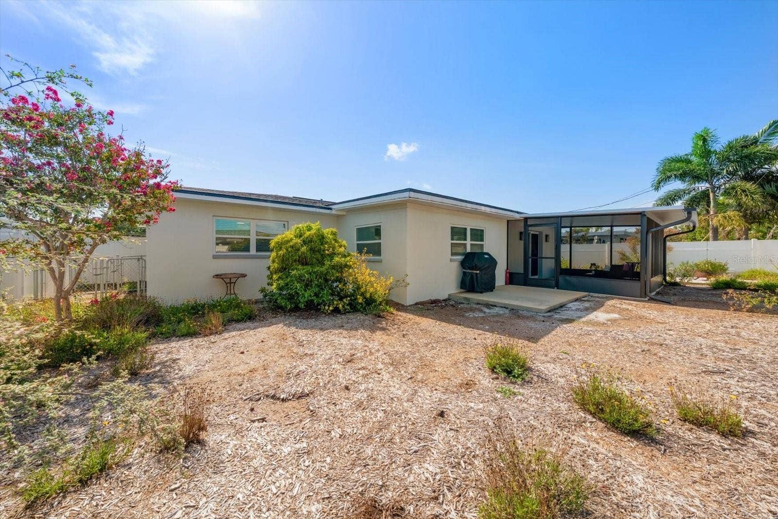 8879 111TH STREET, Seminole, FL 33772 8879 111TH STREET, Seminole, FL 33772