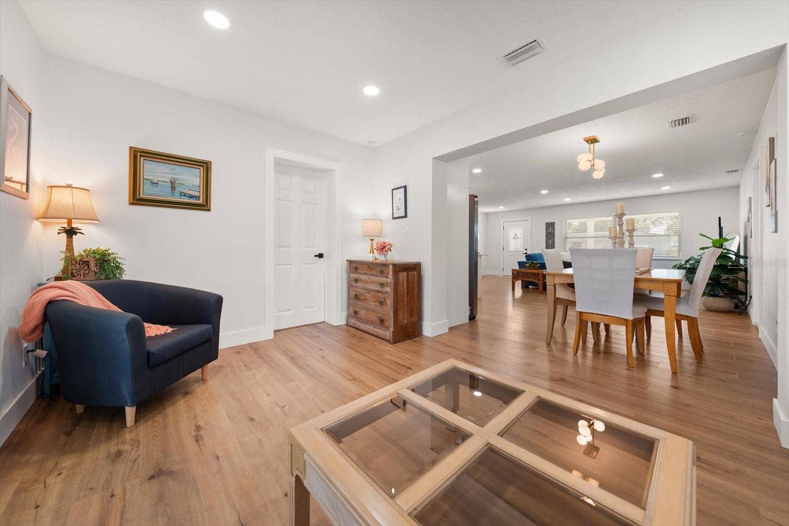 8879 111TH STREET, Seminole, FL 33772 8879 111TH STREET, Seminole, FL 33772