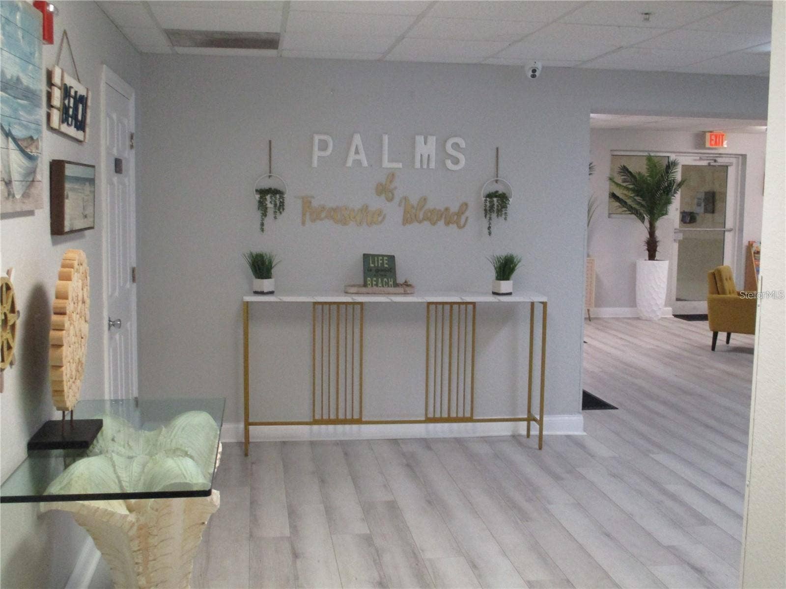 10315 GULF BOULEVARD, #409, Treasure Island, FL 33706 10315 GULF BOULEVARD, #409, Treasure Island, FL 33706