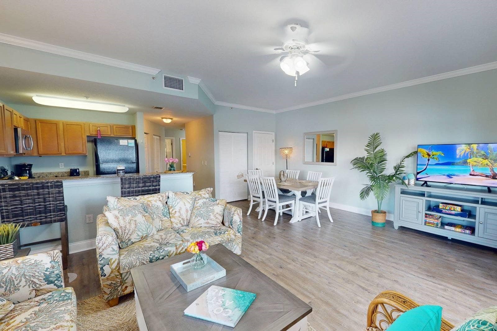 10315 GULF BOULEVARD, #409, Treasure Island, FL 33706 10315 GULF BOULEVARD, #409, Treasure Island, FL 33706