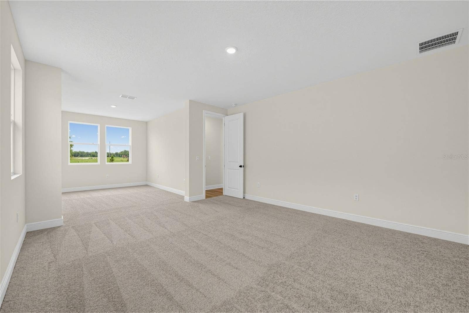 30130 EMERALD FOREST DRIVE, Mount Dora, FL 32757