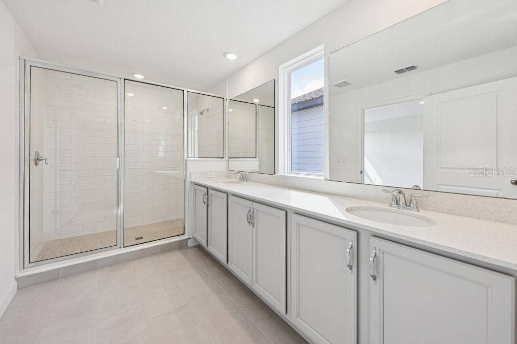 17631 LAKE STAR ROAD, Winter Garden, FL 34787 17631 LAKE STAR ROAD, Winter Garden, FL 34787
