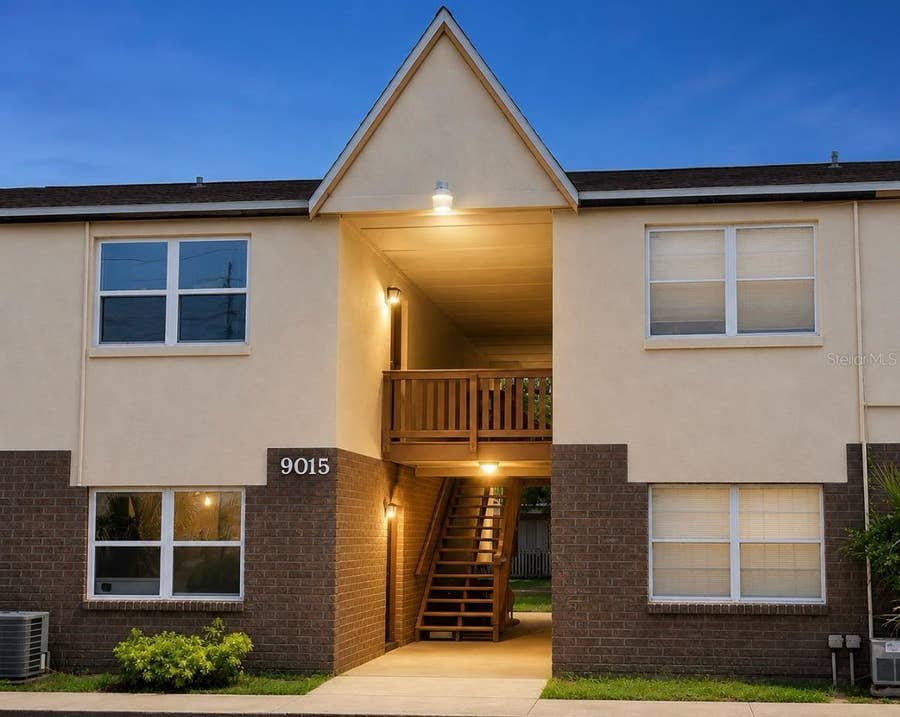 Property photo for 9015 WESTCHESTER CIRCLE, #34, Tampa, FL