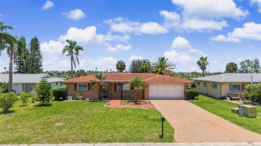 Property photo for 3837 TOPSAIL TRAIL, New Port Richey, FL