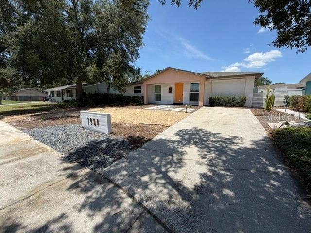 Property photo for 7904 WOODVINE CIRCLE, Tampa, FL