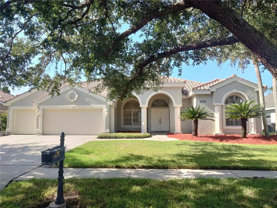 Property photo for 4978 POINTE CIRCLE, Oldsmar, FL