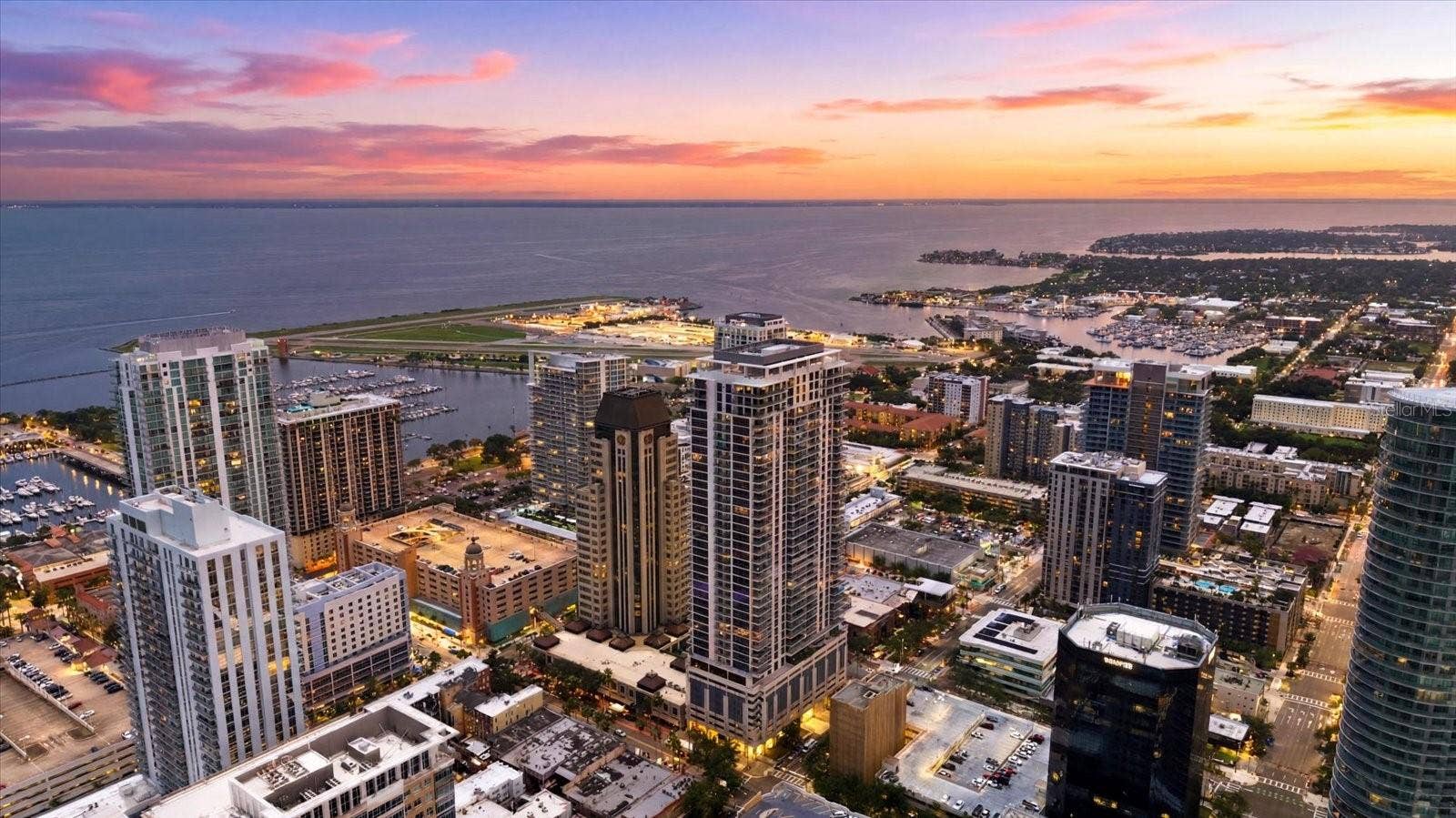 275 1ST AVENUE S, #3308, St Petersburg, FL 33701 275 1ST AVENUE S, #3308, St Petersburg, FL 33701