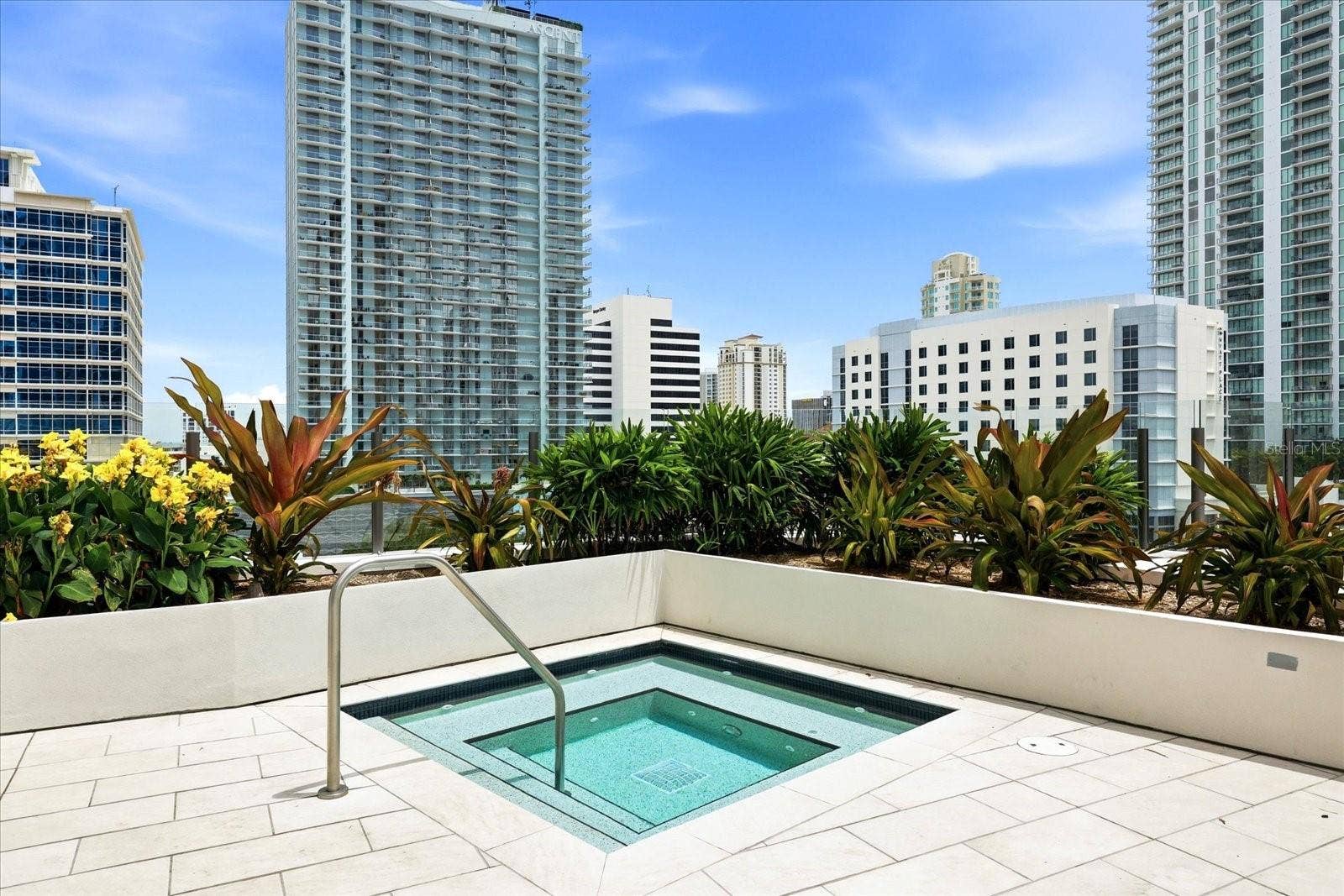 275 1ST AVENUE S, #3308, St Petersburg, FL 33701 275 1ST AVENUE S, #3308, St Petersburg, FL 33701