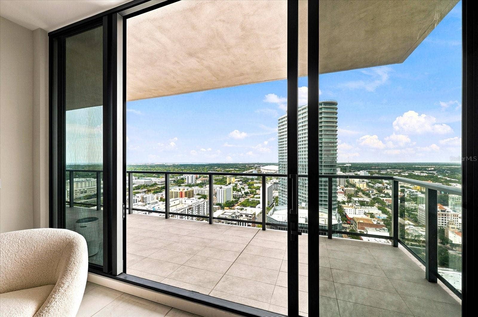 275 1ST AVENUE S, #3308, St Petersburg, FL 33701 275 1ST AVENUE S, #3308, St Petersburg, FL 33701