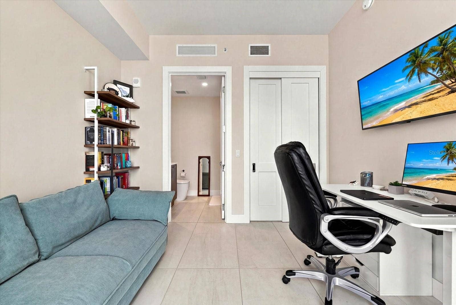 275 1ST AVENUE S, #3308, St Petersburg, FL 33701 275 1ST AVENUE S, #3308, St Petersburg, FL 33701
