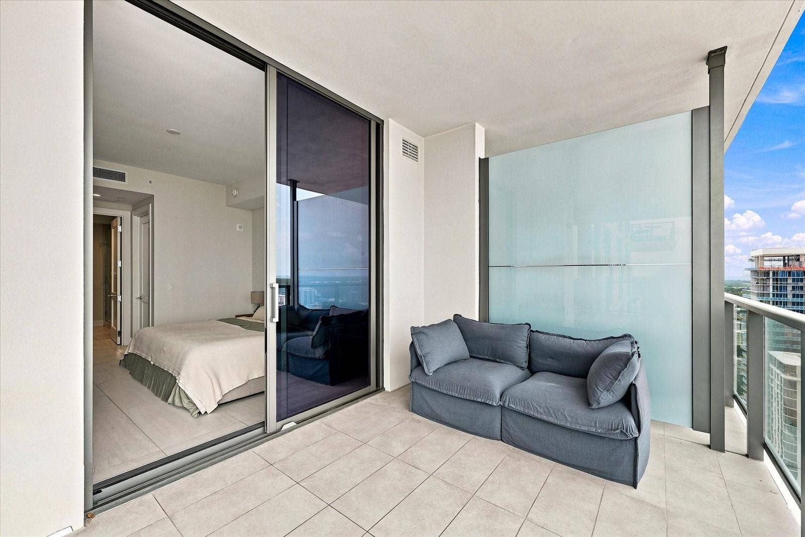 275 1ST AVENUE S, #3308, St Petersburg, FL 33701 275 1ST AVENUE S, #3308, St Petersburg, FL 33701