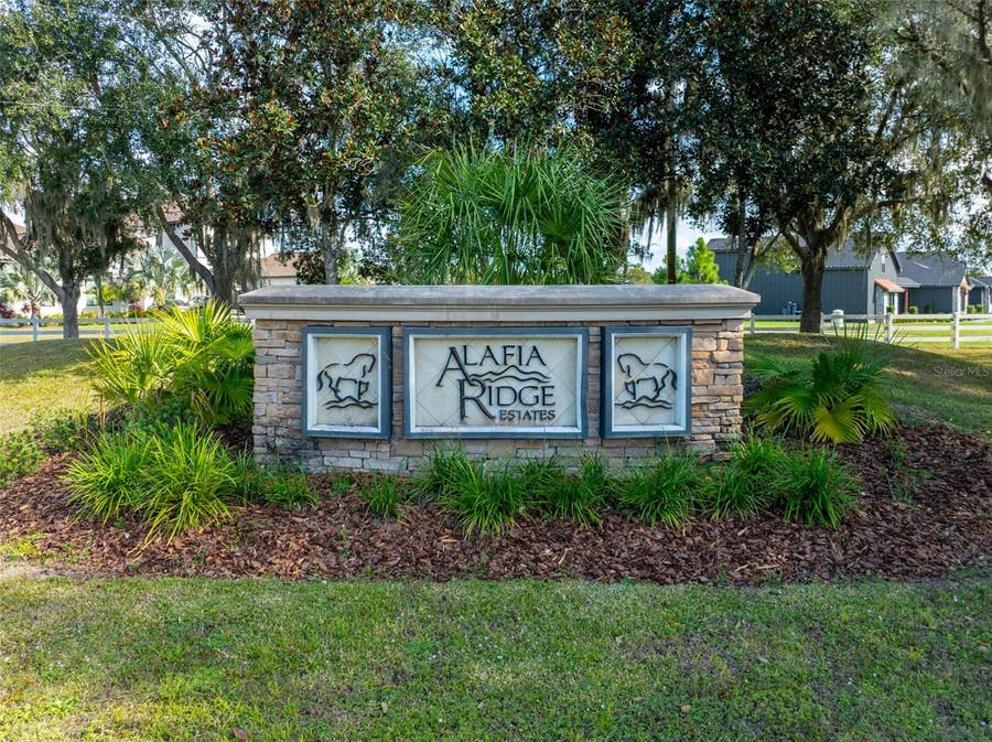 Property photo for 103 ALAFIA ESTATES LANE, Plant City, FL