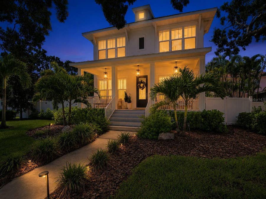 Property photo for 312 35TH AVENUE NE, St Petersburg, FL