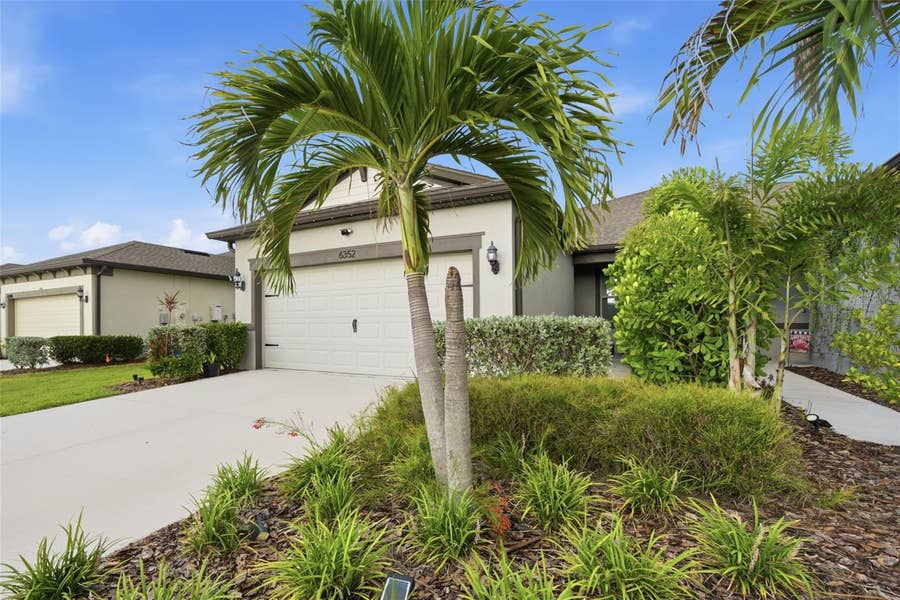 Property photo for 6352 MOORING LINE CIRCLE, Apollo Beach, FL
