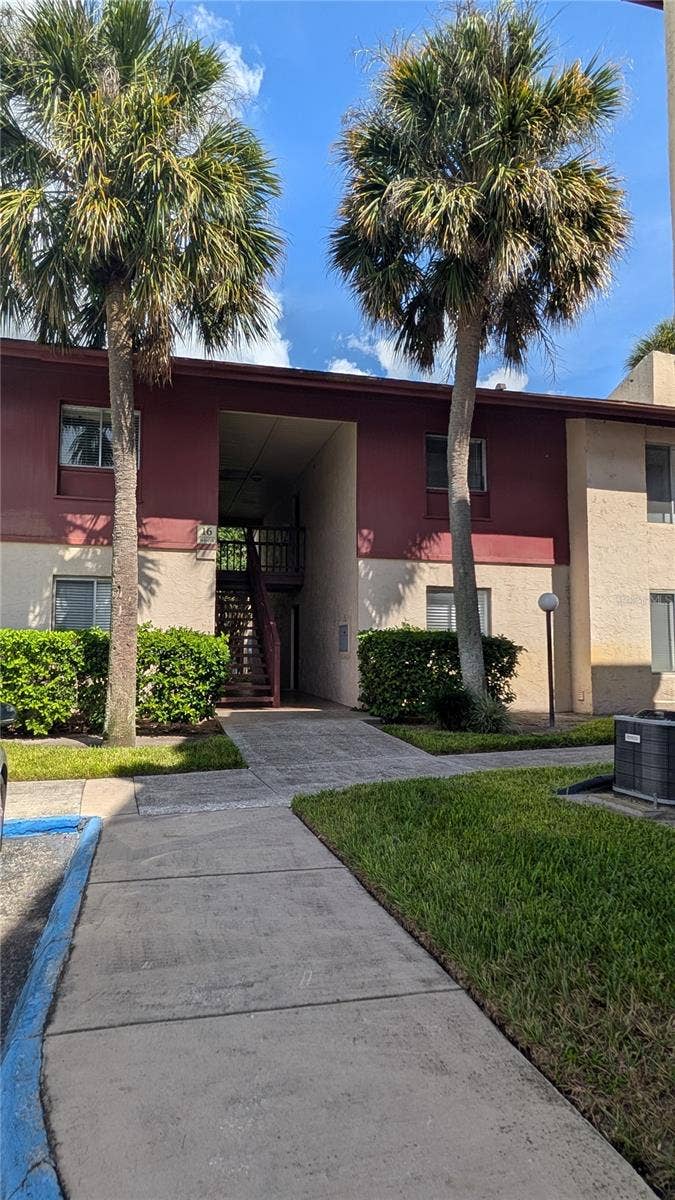 Property photo for 8605 CHAMPLAIN COURT, #84, Tampa, FL