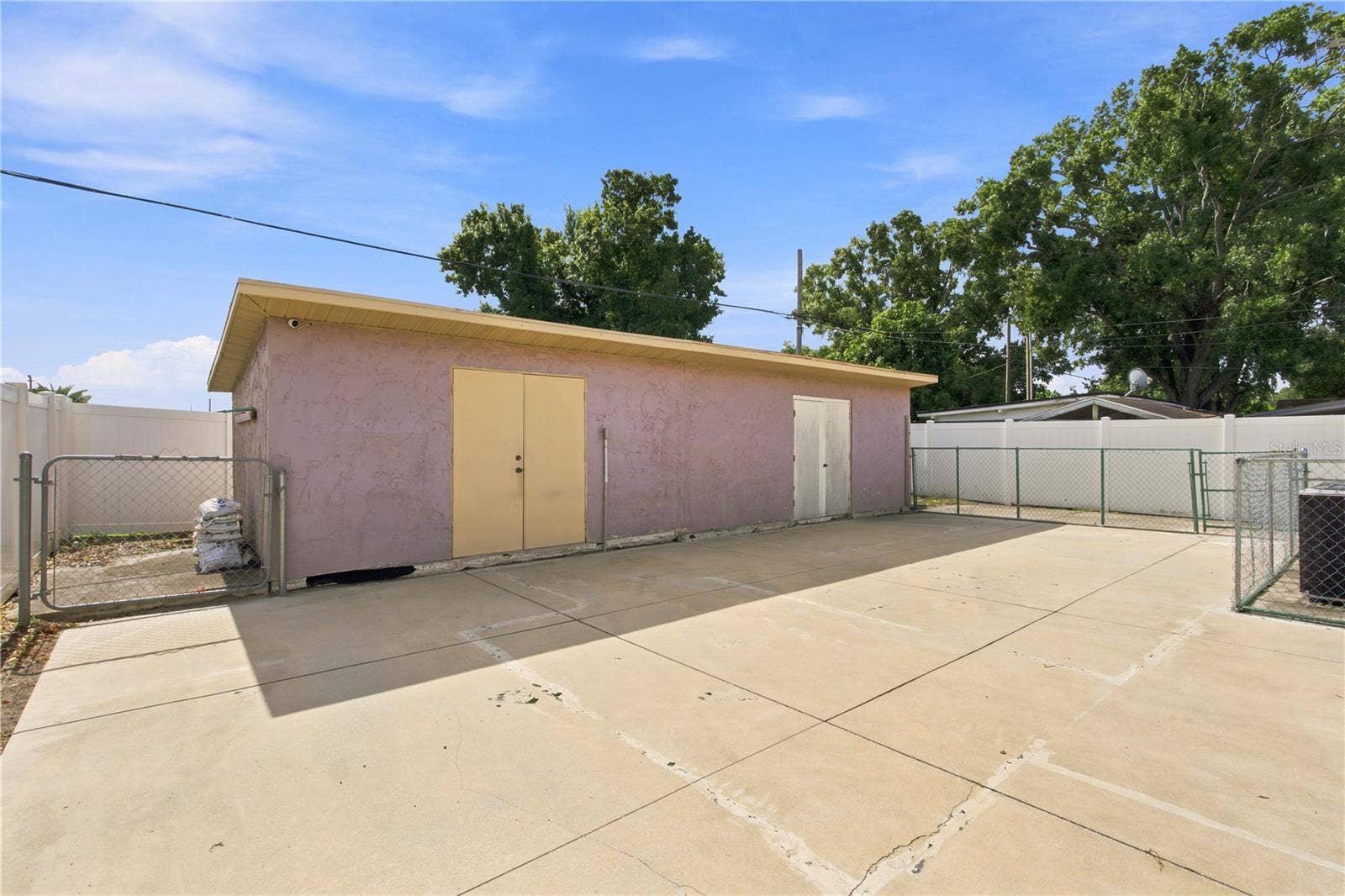 6513 N MANHATTAN AVENUE, Tampa, FL 33614 6513 N MANHATTAN AVENUE, Tampa, FL 33614