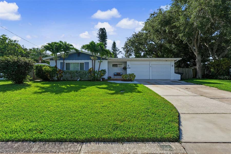 Property photo for 309 GATEWOOD DRIVE, Largo, FL