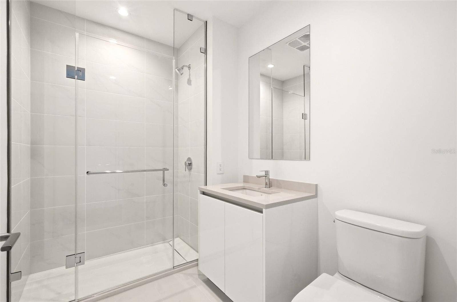 400 CENTRAL AVENUE, #407, St Petersburg, FL 33701 400 CENTRAL AVENUE, #407, St Petersburg, FL 33701