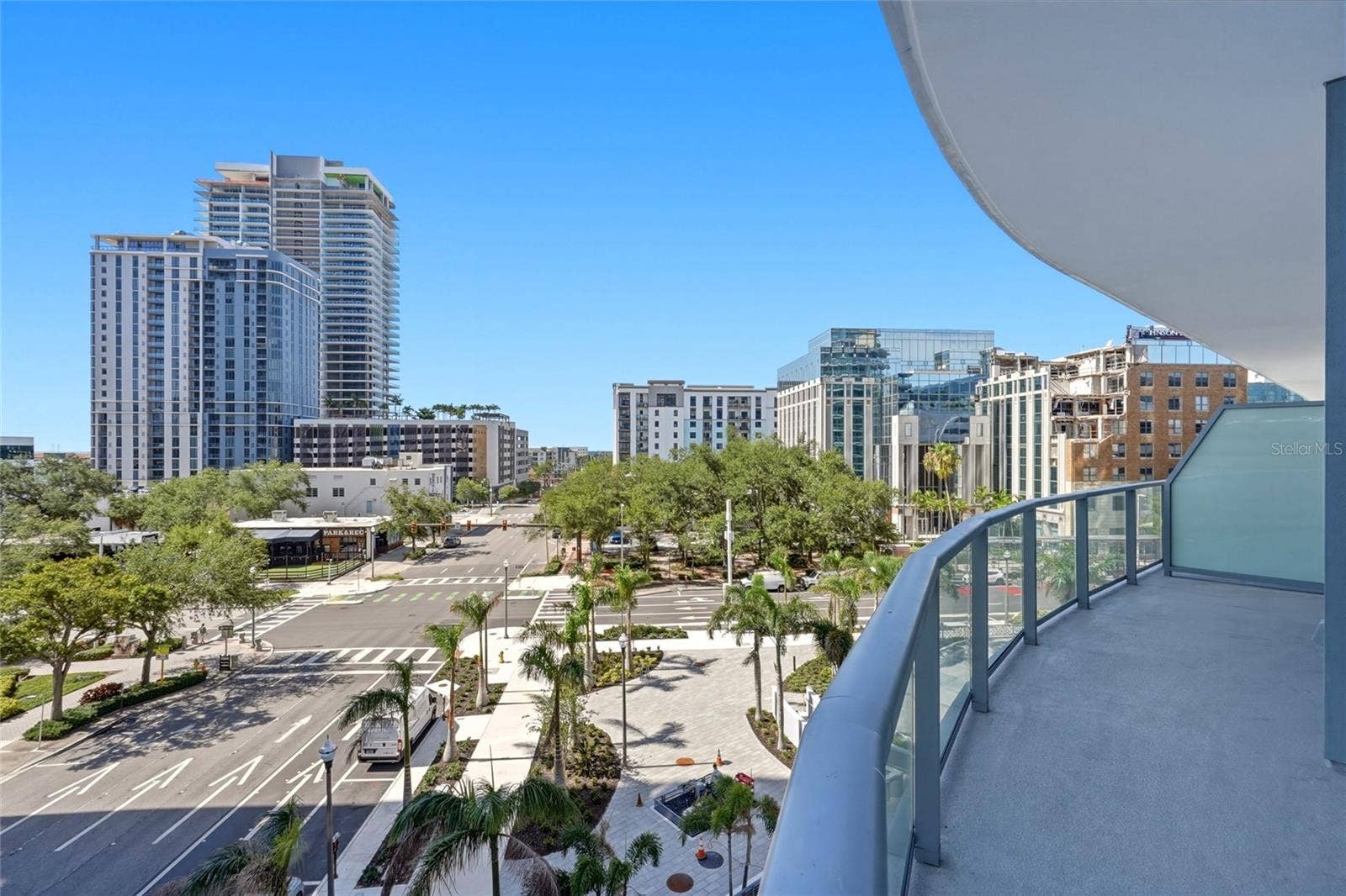 400 CENTRAL AVENUE, #407, St Petersburg, FL 33701 400 CENTRAL AVENUE, #407, St Petersburg, FL 33701