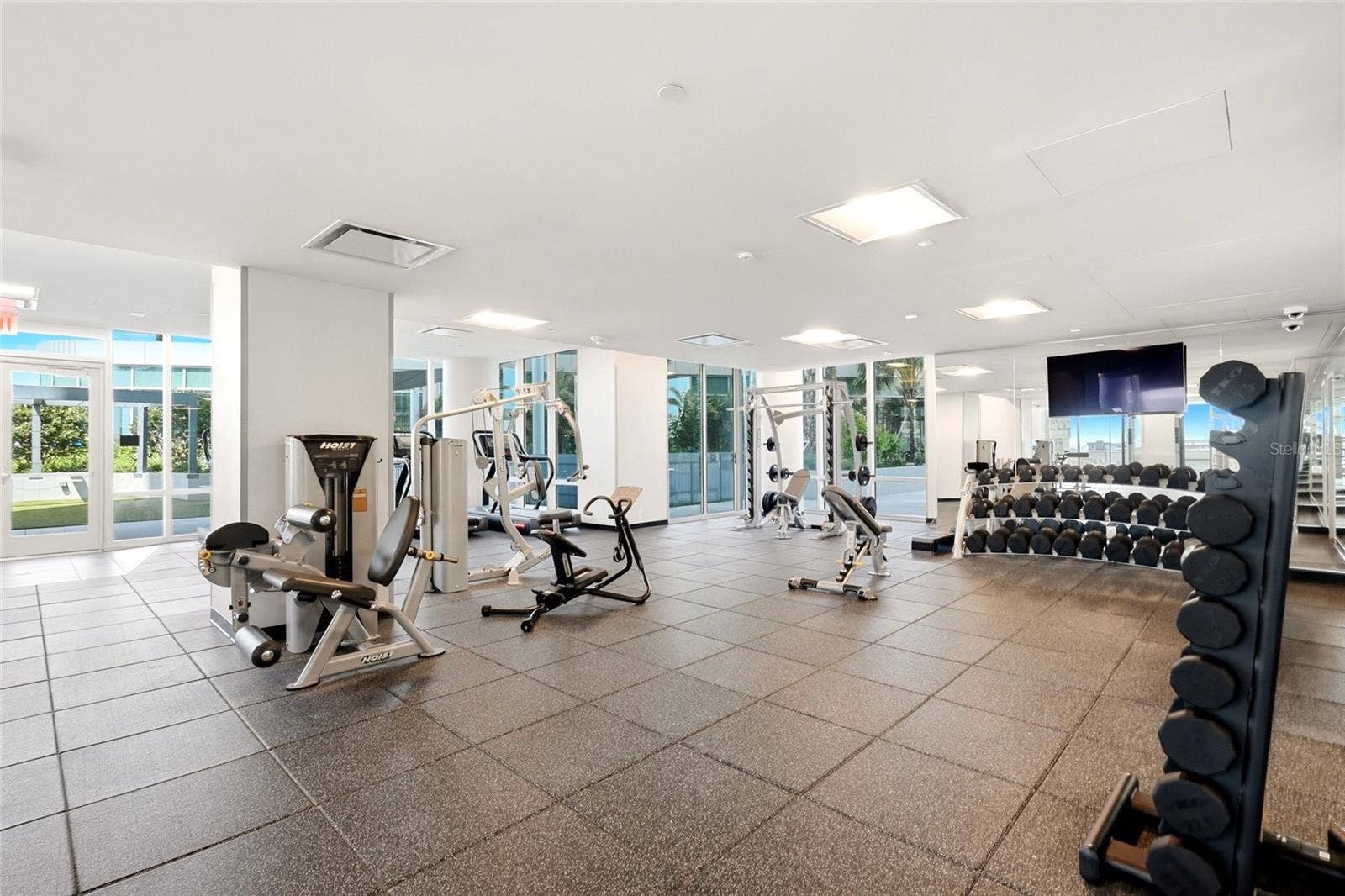400 CENTRAL AVENUE, #407, St Petersburg, FL 33701 400 CENTRAL AVENUE, #407, St Petersburg, FL 33701
