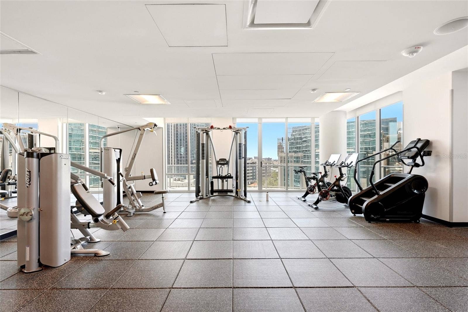 400 CENTRAL AVENUE, #407, St Petersburg, FL 33701 400 CENTRAL AVENUE, #407, St Petersburg, FL 33701