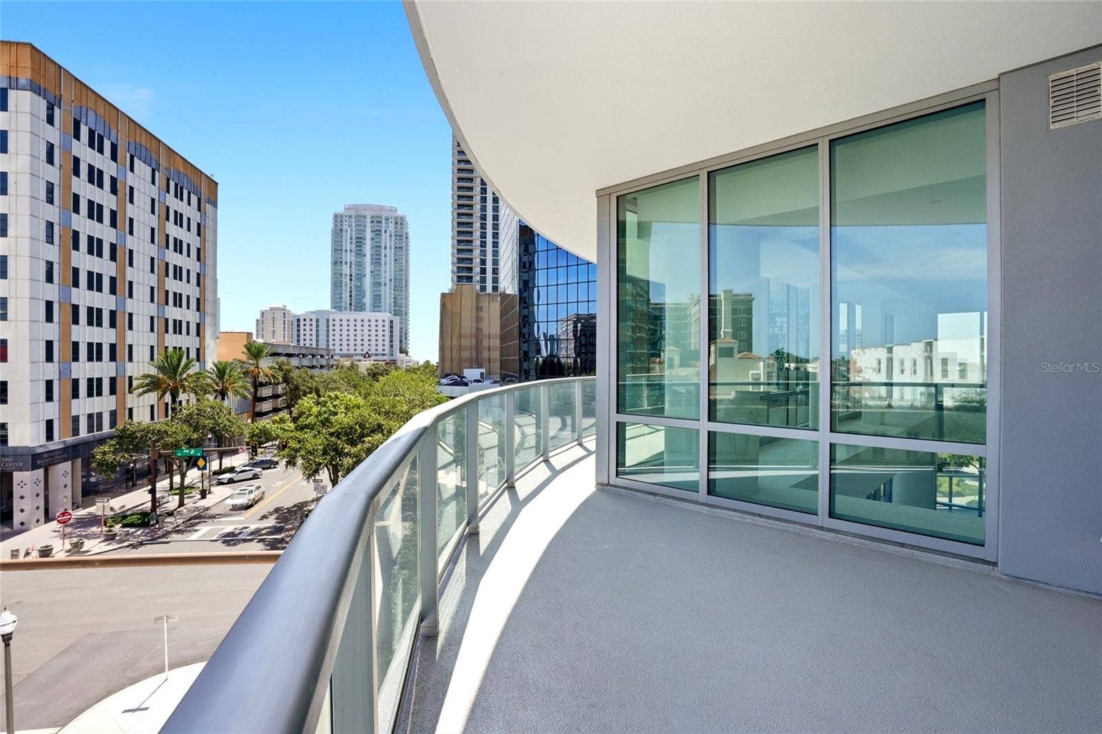 400 CENTRAL AVENUE, #407, St Petersburg, FL 33701 400 CENTRAL AVENUE, #407, St Petersburg, FL 33701