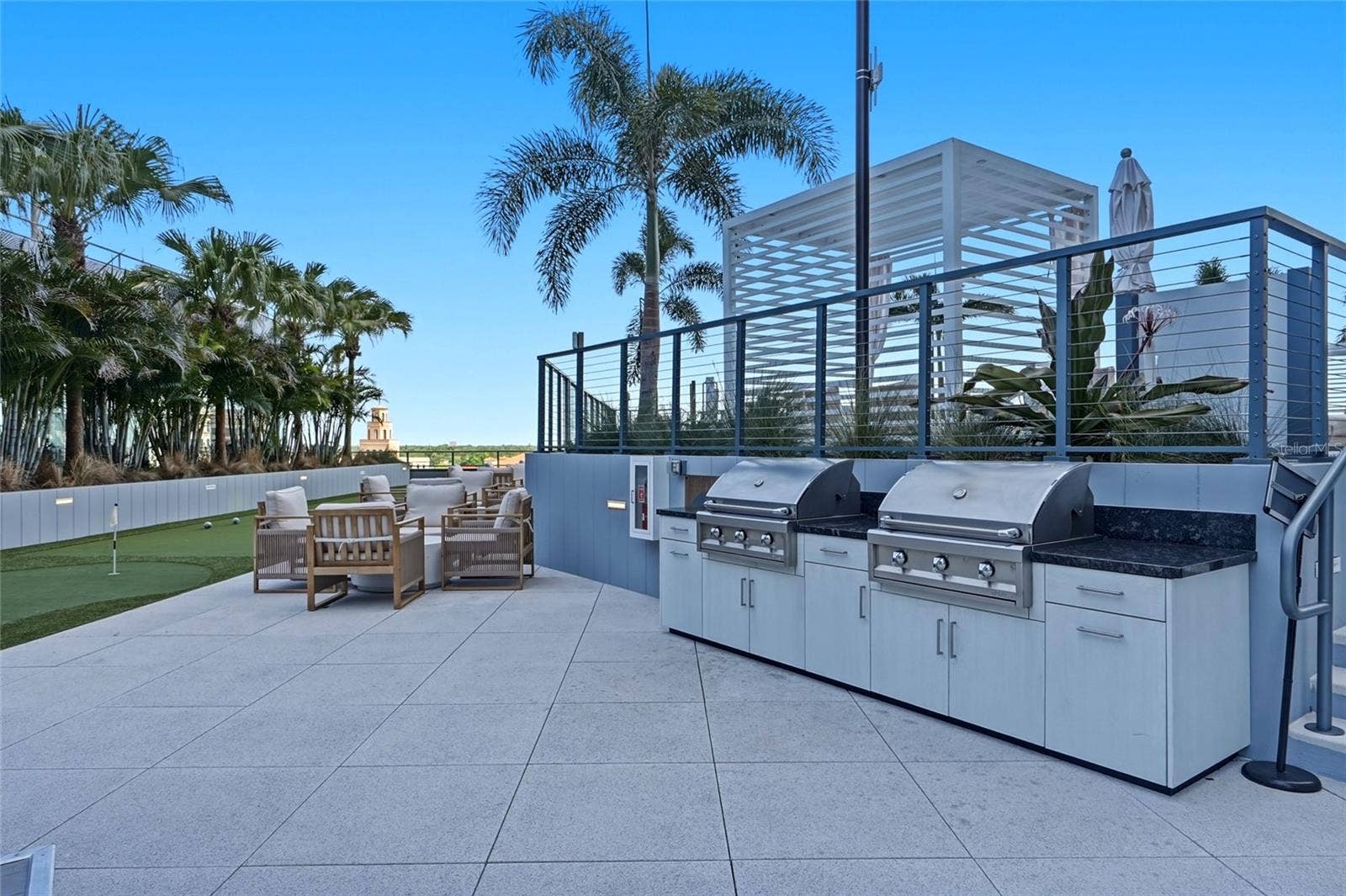 400 CENTRAL AVENUE, #407, St Petersburg, FL 33701 400 CENTRAL AVENUE, #407, St Petersburg, FL 33701