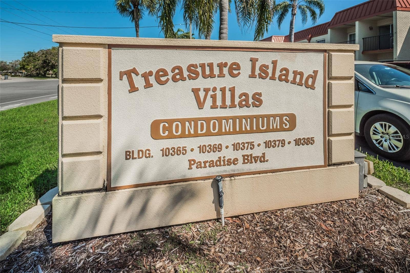 10365 PARADISE BOULEVARD, #16, Treasure Island, FL 33706 10365 PARADISE BOULEVARD, #16, Treasure Island, FL 33706
