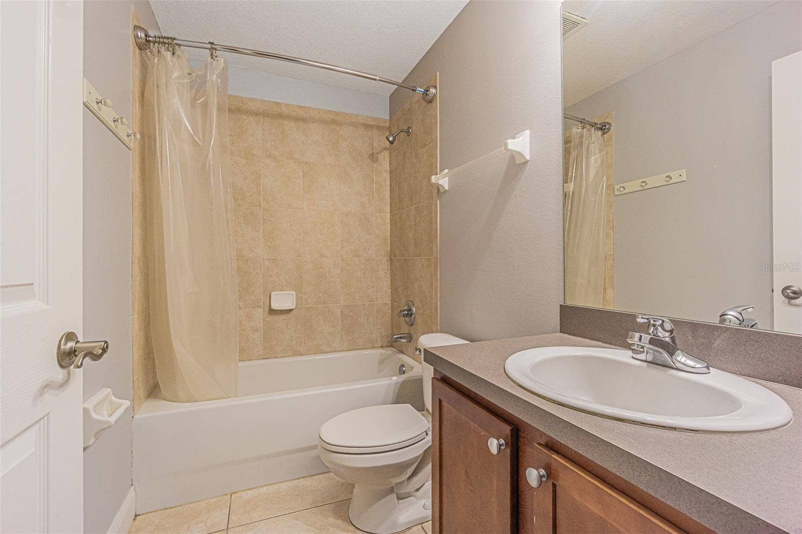 4511 LEGACY PARK DRIVE, Tampa, FL 33611 4511 LEGACY PARK DRIVE, Tampa, FL 33611