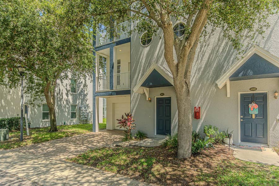 Property photo for 4511 LEGACY PARK DRIVE, Tampa, FL