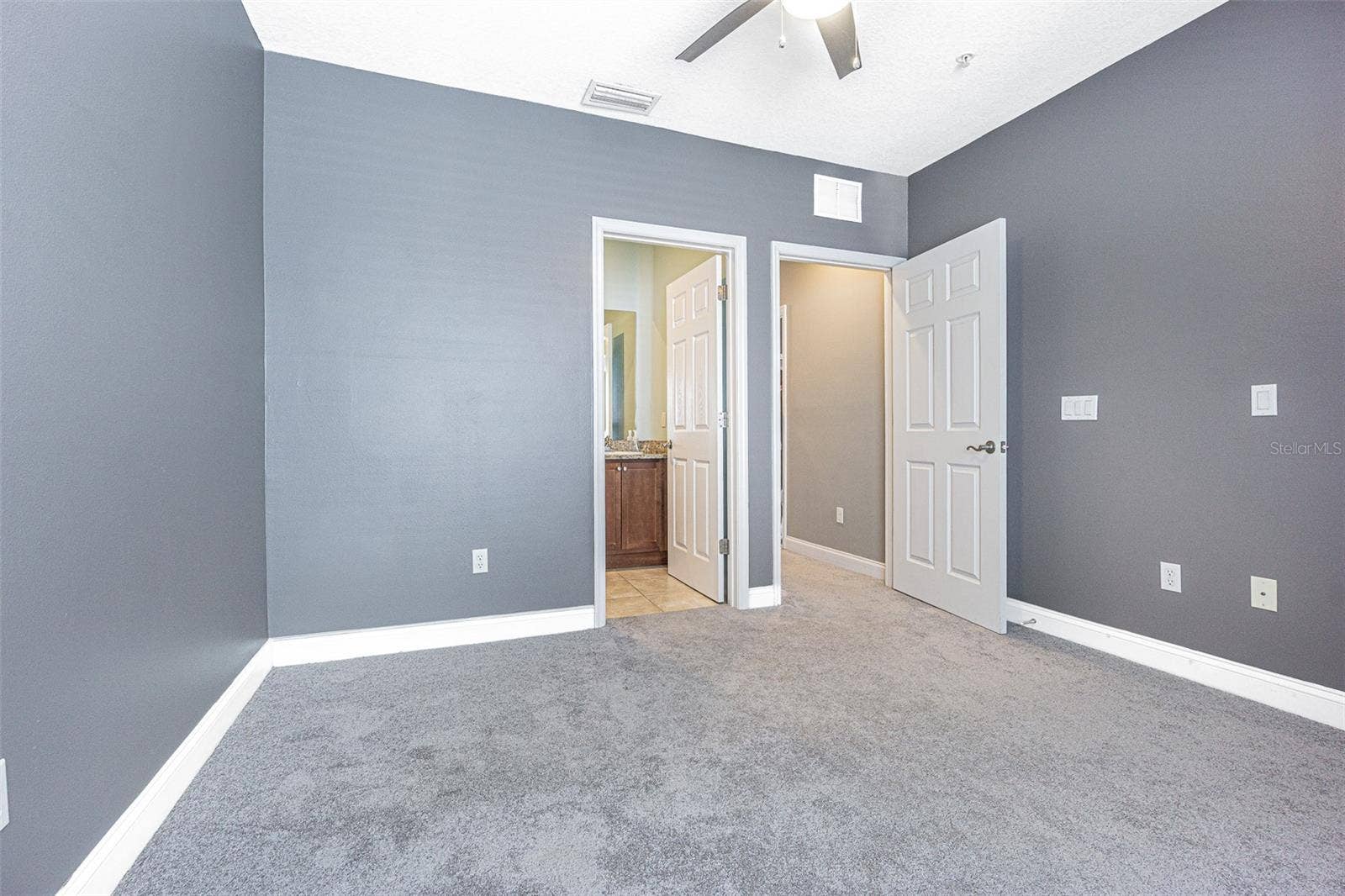 4511 LEGACY PARK DRIVE, Tampa, FL 33611 4511 LEGACY PARK DRIVE, Tampa, FL 33611
