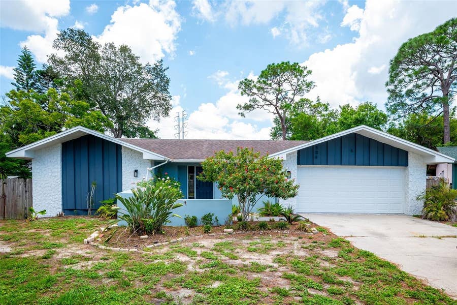 Property photo for 504 BAMBOO COURT, Tarpon Springs, FL
