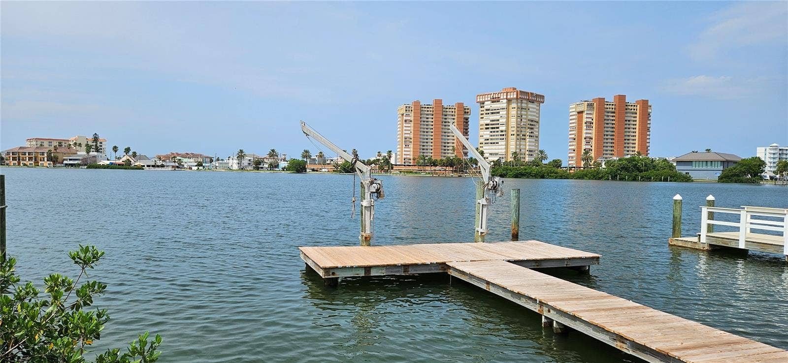623 180TH AVENUE E, Redington Shores, FL 33708 623 180TH AVENUE E, Redington Shores, FL 33708