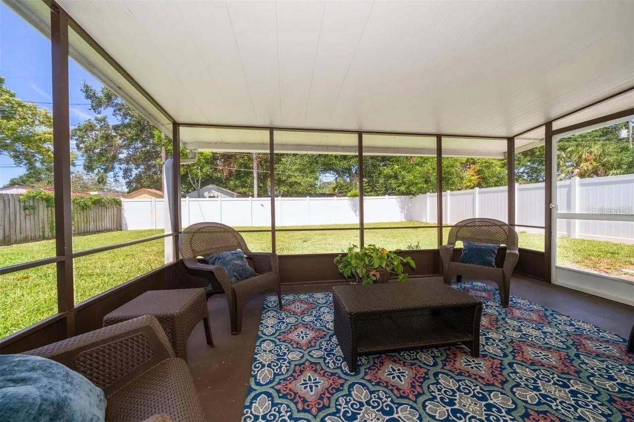 2132 ISABELLE STREET, Largo, FL 33774 2132 ISABELLE STREET, Largo, FL 33774