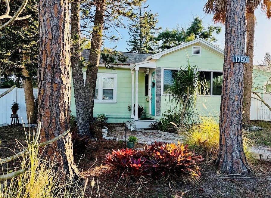Property photo for 1750 34TH AVENUE N, St Petersburg, FL