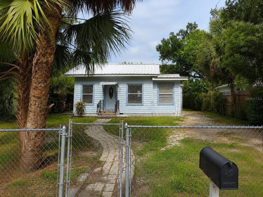 Property photo for 8211 N 10TH STREET, Tampa, FL