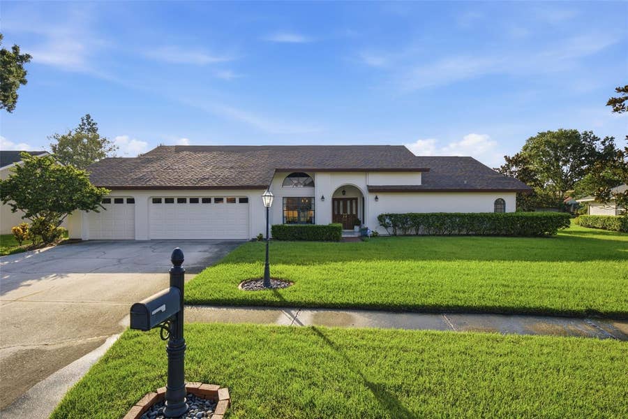 Property photo for 13707 ATTLEY PLACE, Tampa, FL