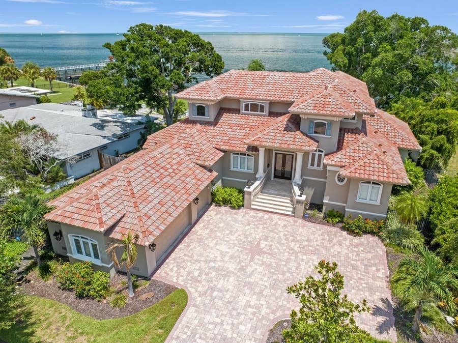 Property photo for 5918 BAHAMA SHORES DRIVE S, St Petersburg, FL